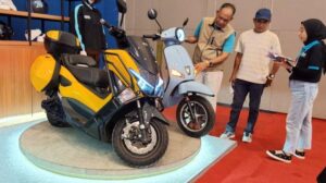 Sepeda Motor Listrik