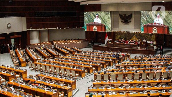 Rapat di DPR: Dirjen MA Curhat Kekurangan 2.000 Hakim Peradilan Umum