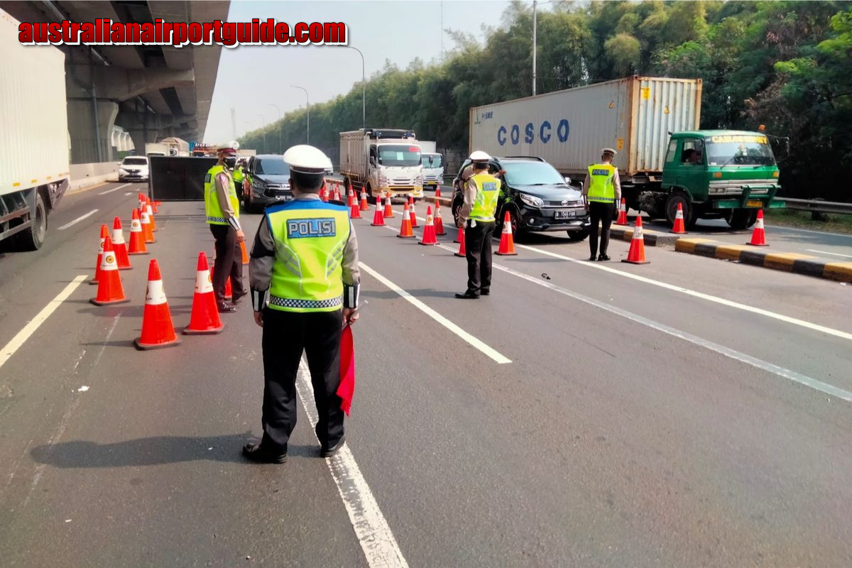 Contraflow 2 Lajur di Km 70-47 Tol Arah Jakarta, Lanjut 1 Lajur hingga Km 36