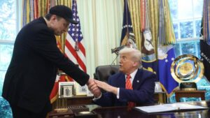 Elon Musk Menyesal Lontarkan Kritikan, Trump Bilang Begini