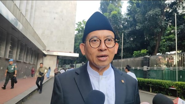 Fadli Zon Kritik Tambang Nikel di Raja Ampat Jangan Ganggu Situs Bersejarah